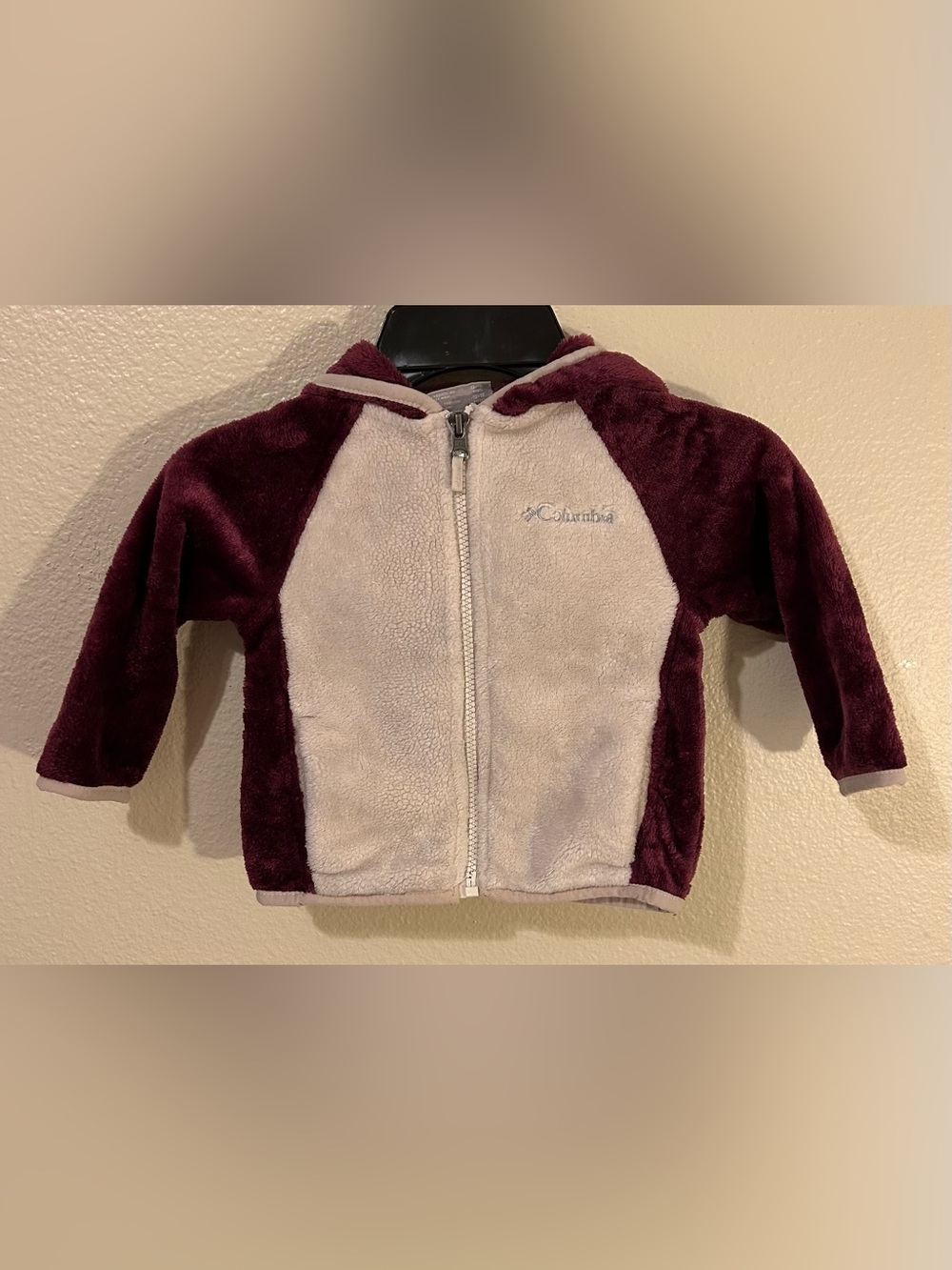 Columbia Beige & Maroon Fox Hooded Fleece Zip Up Jacket 12-18 Months